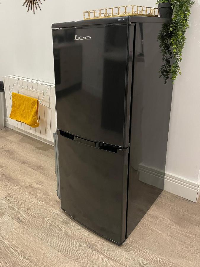 Luxurious 2 Bed Apartment In Heart Of Burnley With Private Parking Екстериор снимка